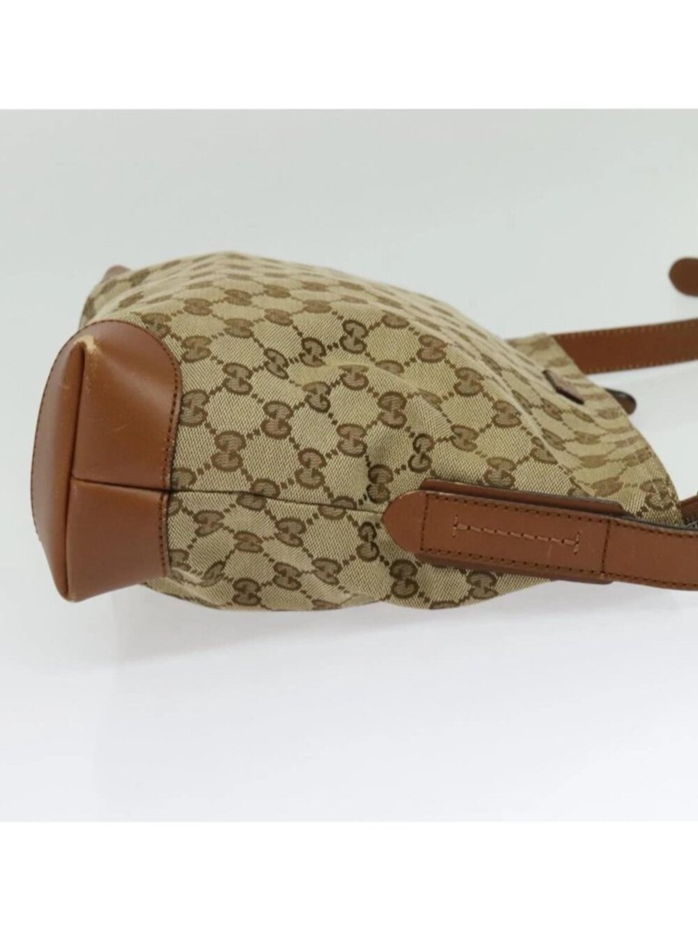 Authentic Gucci GG Supreme Monogram Brown Leather Crossbody/Messenger Bag - Picture 5 of 16
